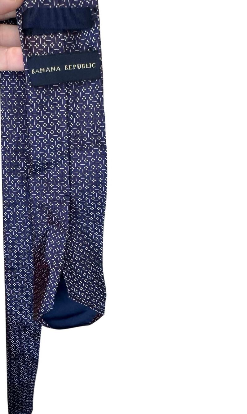 CLEARANCE!! Banana Republic Navy Geometric Print Tie Classic Width Approx 2.5"